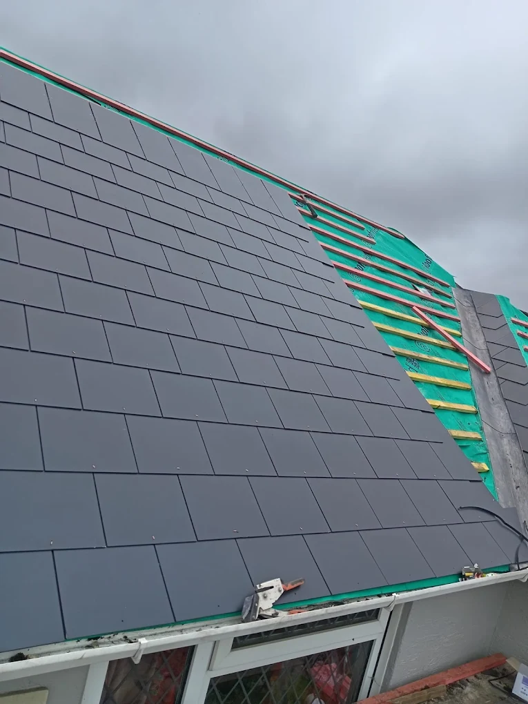 New slate roof installation by Roof Cure 24/7 Ltd